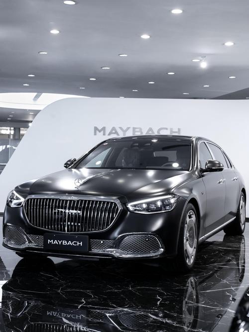 重庆40岚图汽车的售后服务让用户无忧出行，迈巴赫未来的豪华车趋势